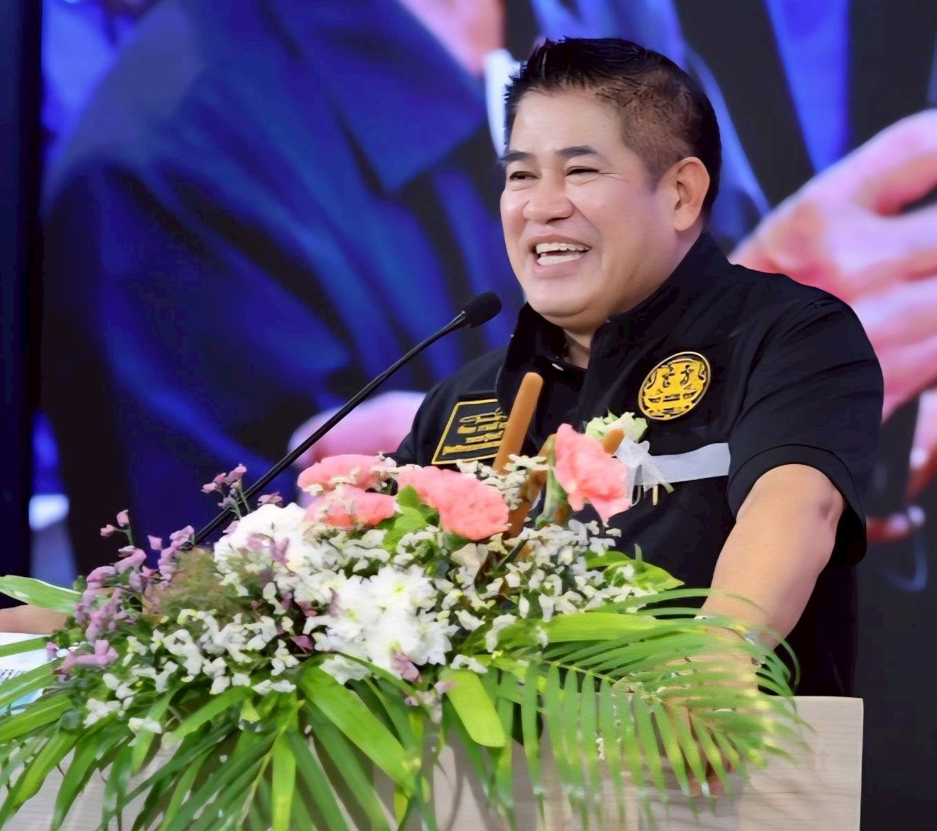 title - ผู้ตรวจราชการ ส.ป.ก. ร่วมงานสัมมนาวิชาการชมรมผู้เลี้ยงกุ้งท่าทอง ครั้งที่ 4 ปี 69 จังหวัดสุราษฎร์ธานี